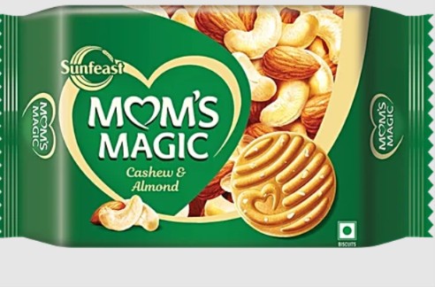 SUNFEAST MOMS MAGIC CASHEW & ALMOND